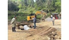 远安这个路段出现塌陷、开裂、坑洼，他们迅速启动路面修缮工作